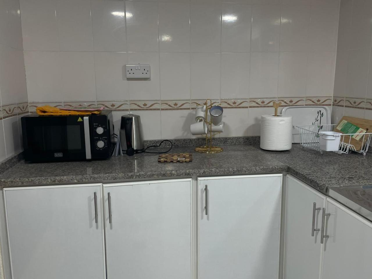 Seer Furnished صير للشقق المفروشة * Abu Dhabi