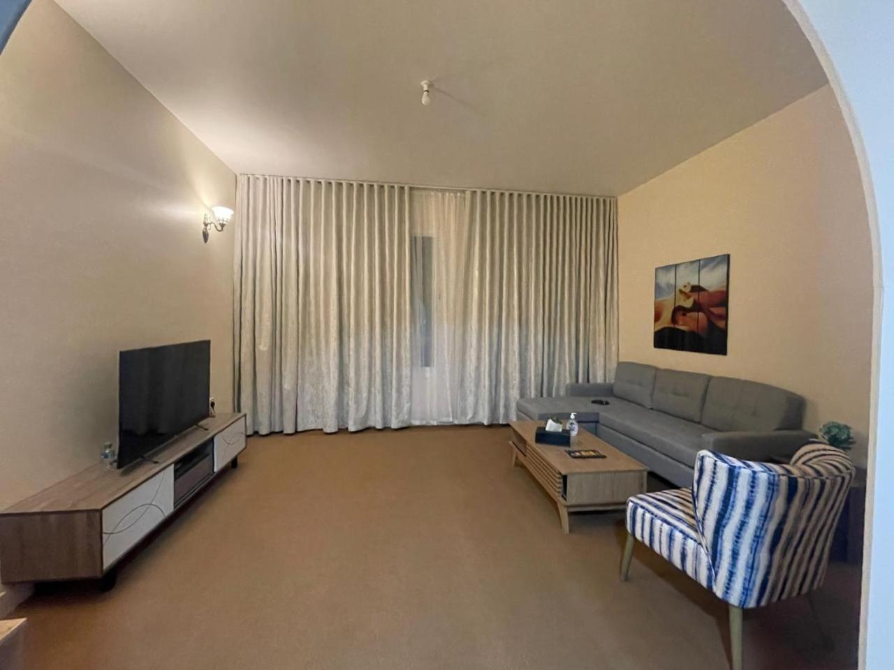 Seer Furnished صير للشقق المفروشة Apartment *
