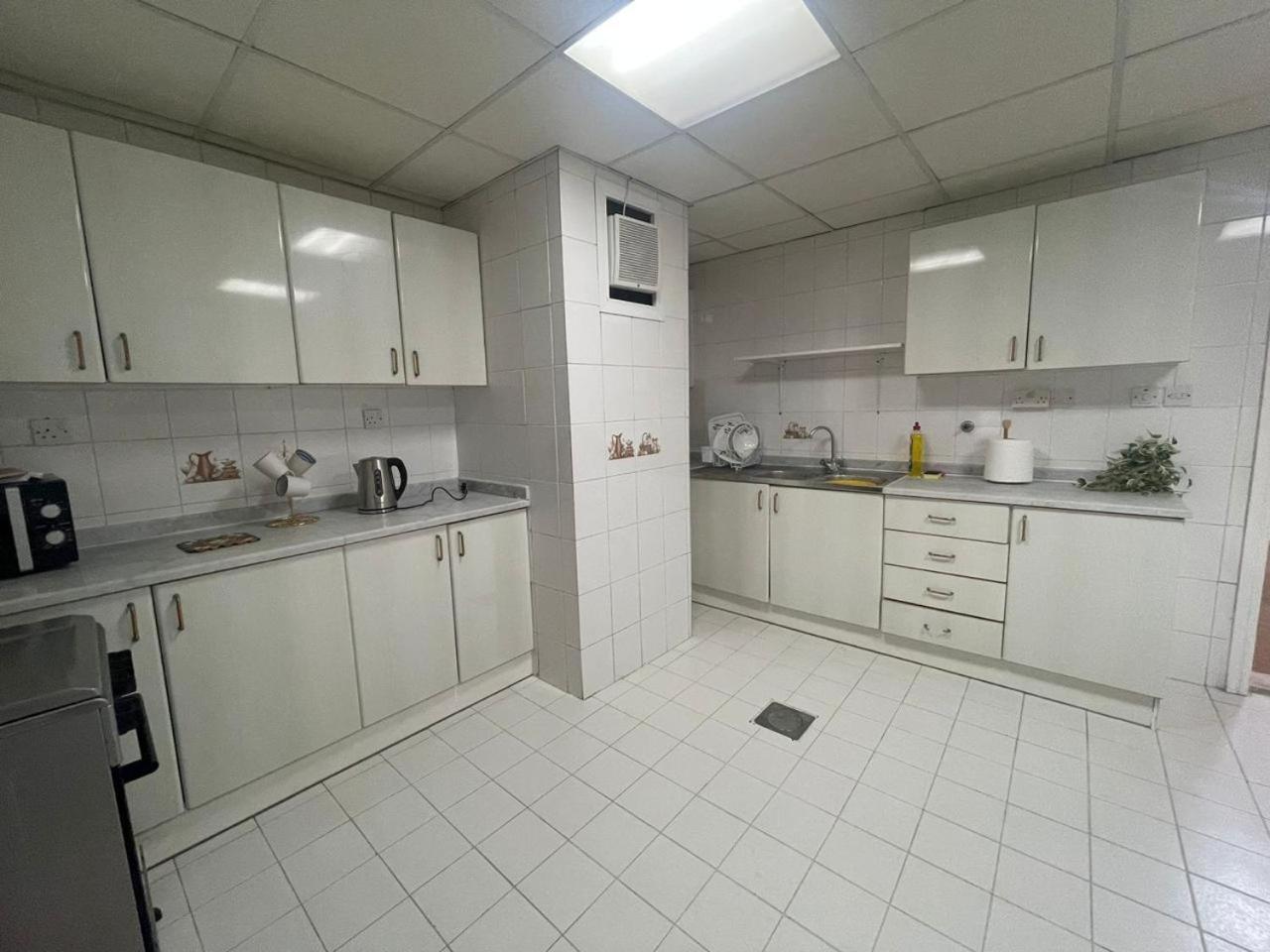 Seer Furnished صير للشقق المفروشة * Abu Dhabi